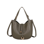 Mala hobo com argola verde escuro