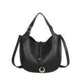 Mala hobo com argola preto